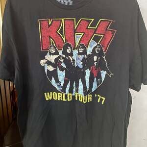 Kiss World Tour T Shirt Black XXL 2XL Rock Band...